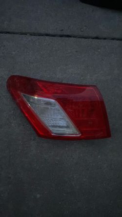2007 - 2009 Lexus ES350 LH DRIVER Side Tail Light OEM