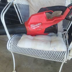 Milwaukee M18 Blower 