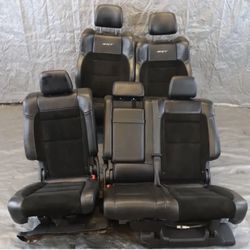 Srt Jeep Seats 