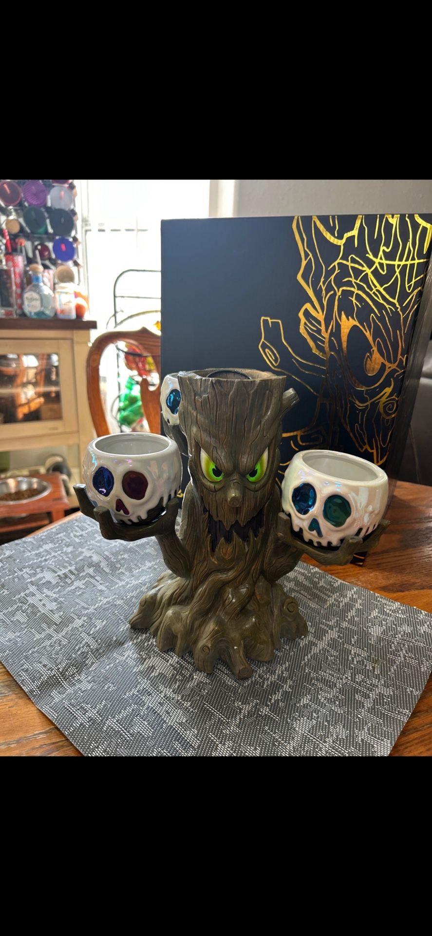 Disney Spooky  Tree Flight With Souvenir Poison Apple Cups