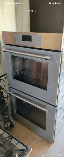 Thermador Double Wall Oven 30" ME302YP/01 Made 2021