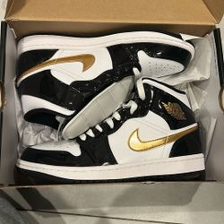 Jordan AJ 1 Mid SE