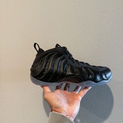 Nike Air Foamposite One Men’s Size 9.5 (NEW)