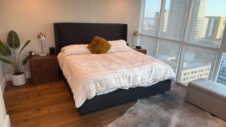 King size Black upholstered bed frame / headboard