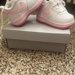 BRAND NEW** Nike AirForce 1 Size 2c