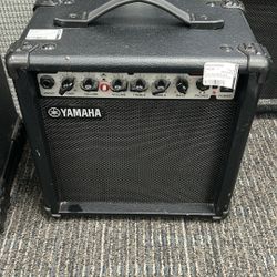 Yamaha Small Amp