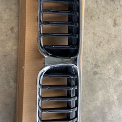 Front Upper Grill BMW 