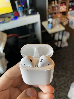 Apple AirPods great condition