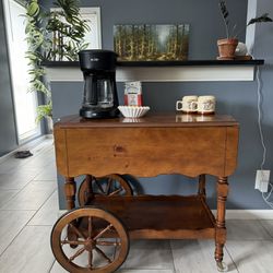 Vintage Mid Century Colonial Tea/Bar Cart