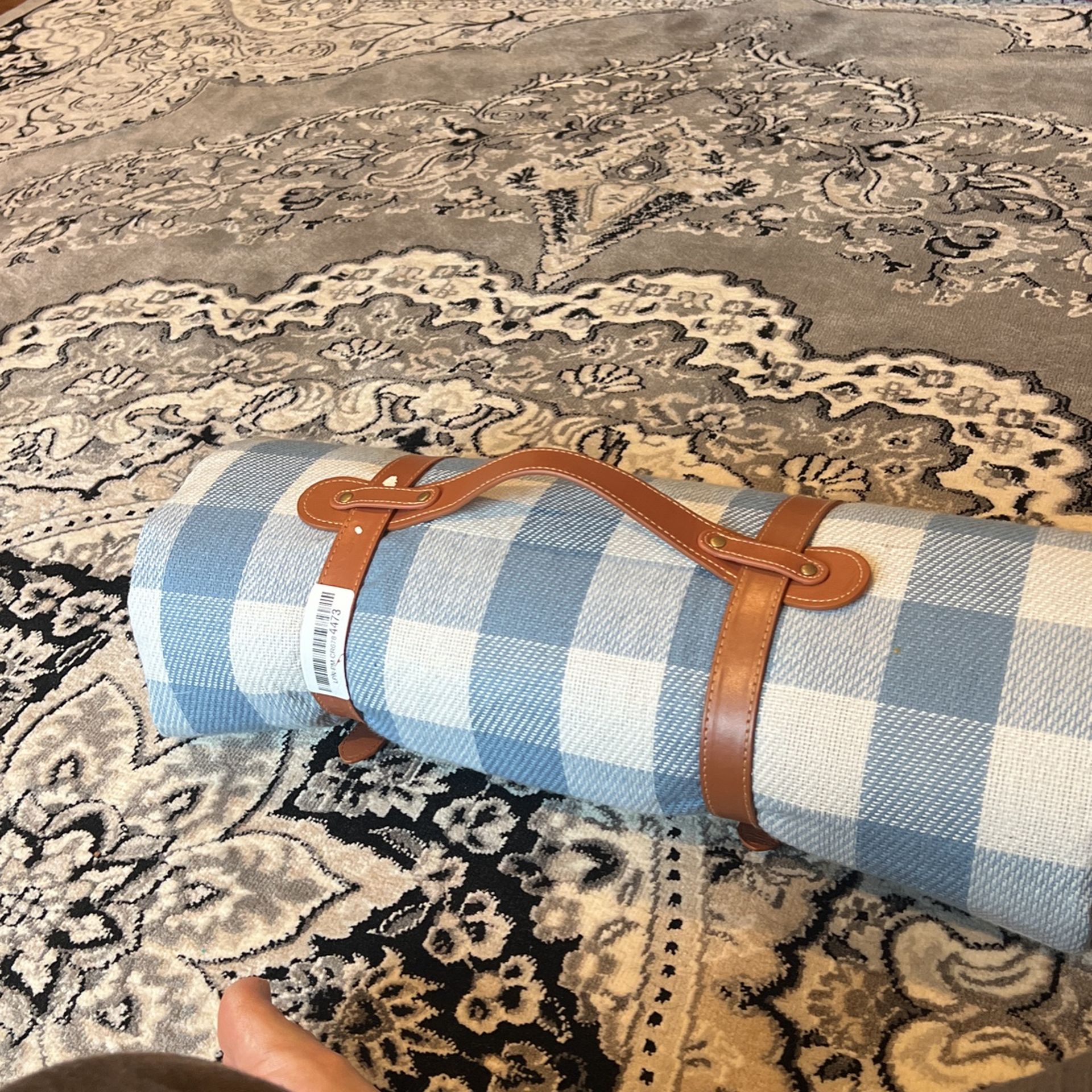 sapsisel 80”x 80” Picnic Blanket Extra Large, Waterproof and Foldable Beach B...