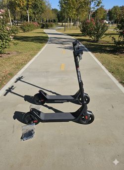 Electric Scooter Phantom Gogo (Costco)