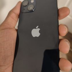 Unlocked iPhone 13 – Midnight – Barely Touched