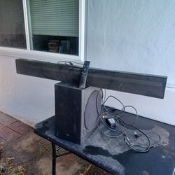 Samsung Soundbar With Subwoofer  And Bluetooth Technology 