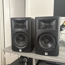JBL LSR 305 Studio Monitor Pair