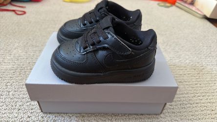 Air Force toddler