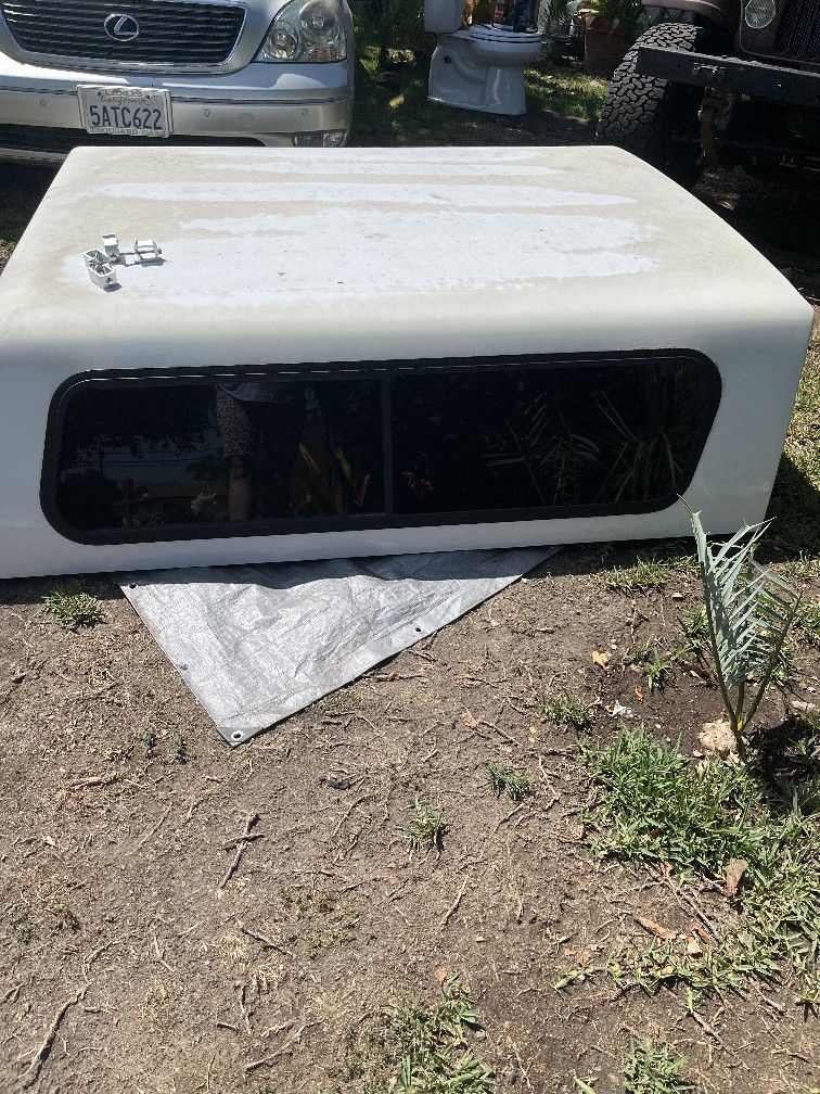 Short bed camper top