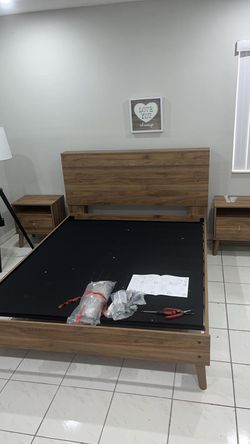 Queen Wooden Storage Bed Frame with Headboard Shelving and mattress included