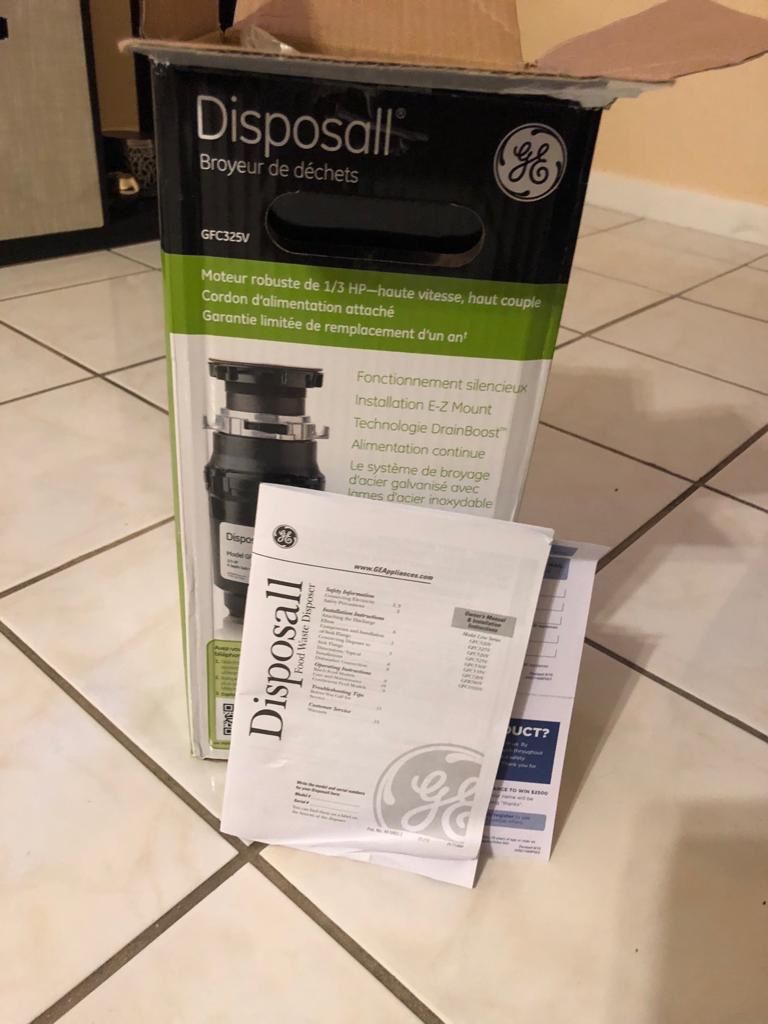 GE GFC325V .33 Horsepower Continuos Feed Disposal Food Waste Disposer  whit Power Cord attached for Sale in Medley, FL OfferUp