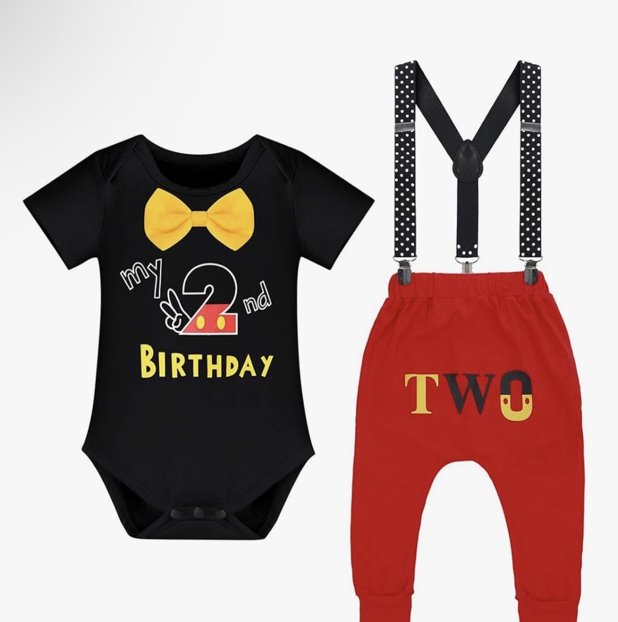 Mickey Mouse Outfit With The Candle