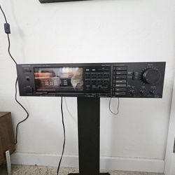 Vintage Onkyo Model TX-28 Quartz Synthesized Tuner/Amplifier