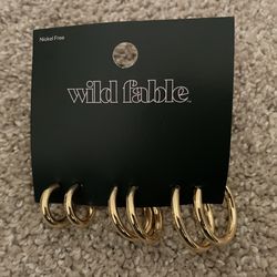 *Brand New* Set Of Gold Hoop Earrings 