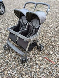side by side peg prego. double stroller 