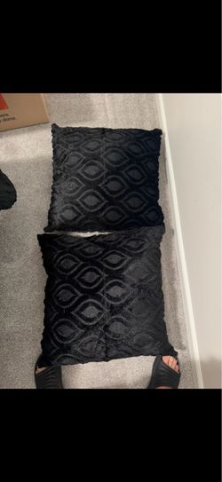 2 unused black decor pillows