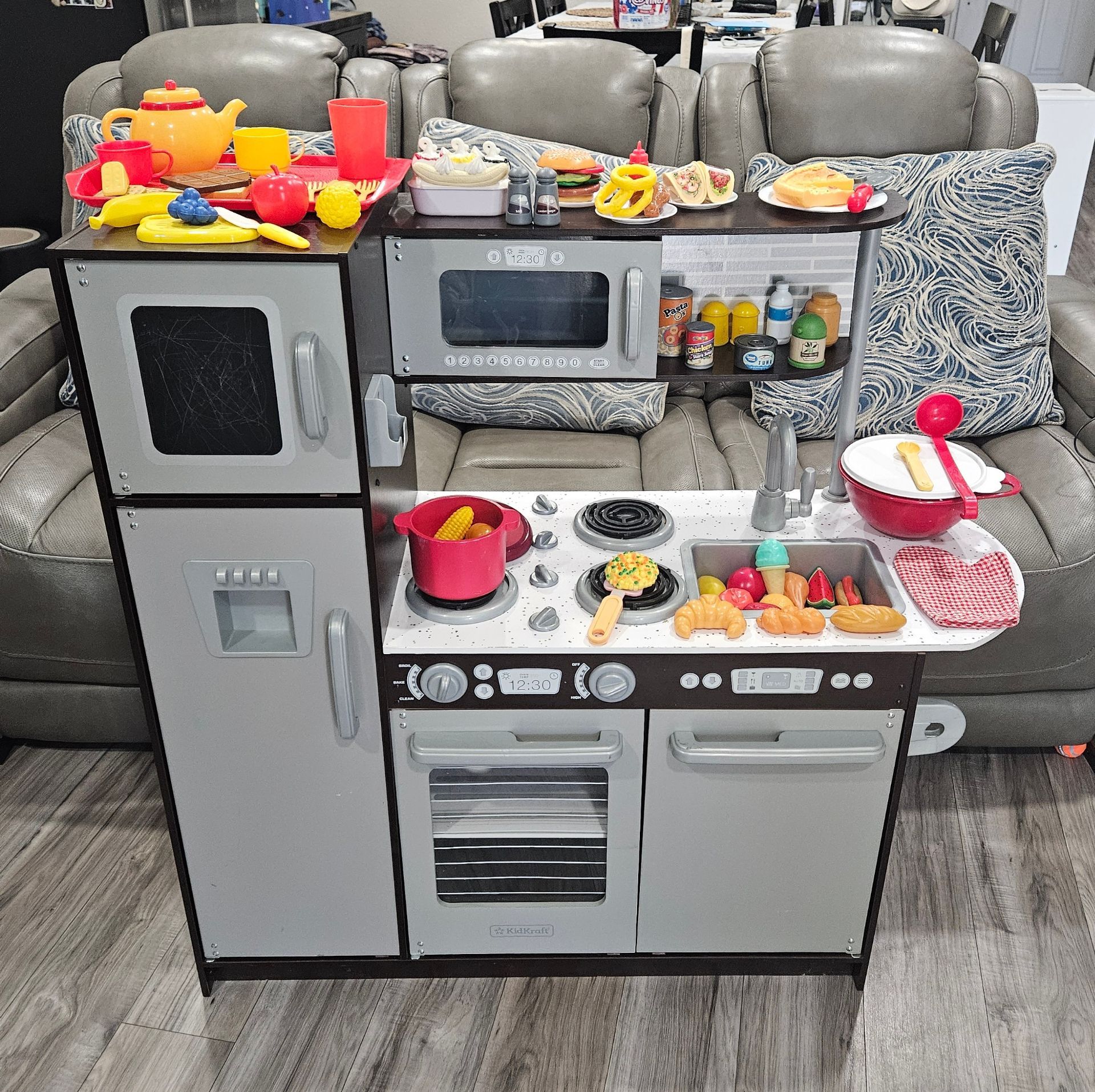 KidKraft Uptown Wood Kitchen with Food