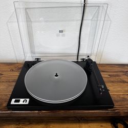 Orbit Turntable Custom