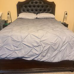 Cherrywood Bedroom Set