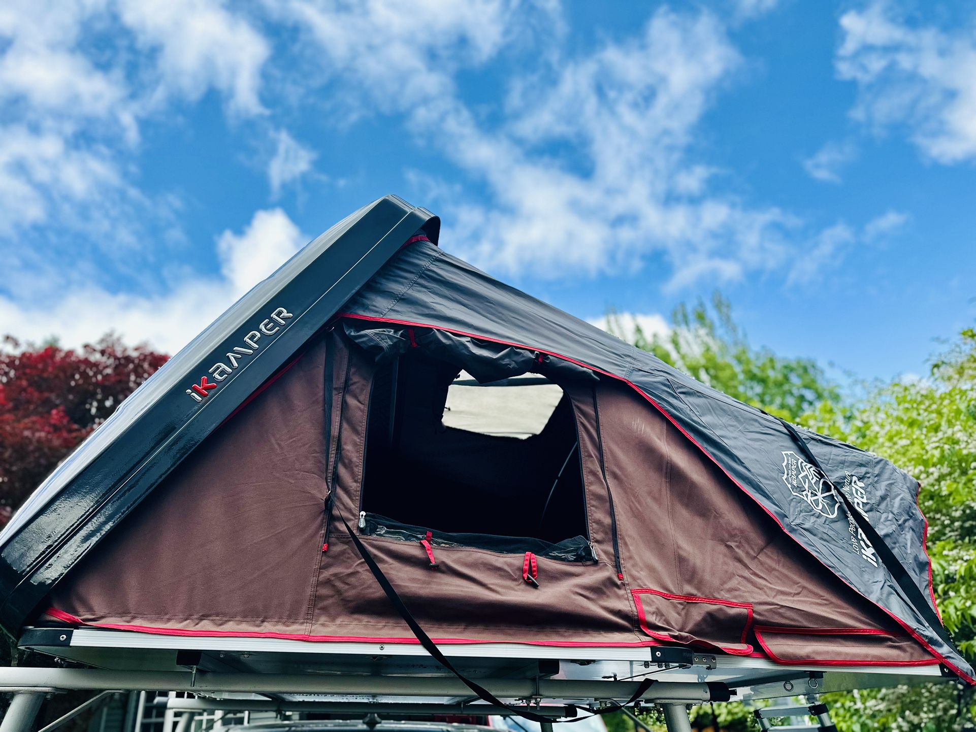 iKamper Skycamp 2.0 w/Annex Room and Awning