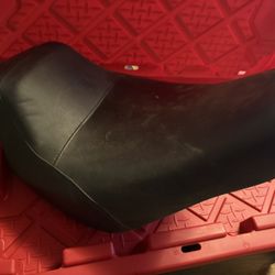  OEM Harley Davidson Seat 