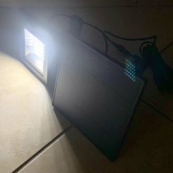 Solar Outdoor Light NEW