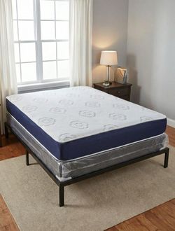 NEW Full-Size MATTRESS and BOX SPRING. Bed frame not included๐