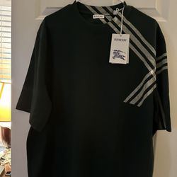 Burberry t-shirt