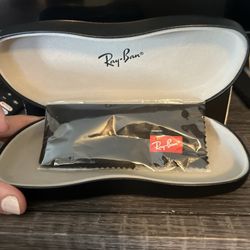 Rayban Authentic  Case  With Cloth