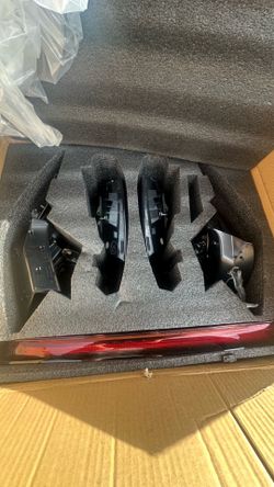 2022-26 Honda Civic Hatchback tail lights