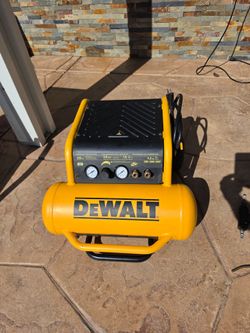 Dewalt 225, 4 5 gallon air compressor