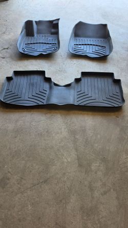 WeatherTecH Honda CR-V FloorLiner HP