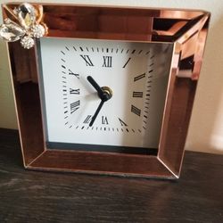 Table Clock