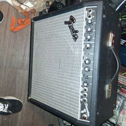 GUITAR Amp/mixer