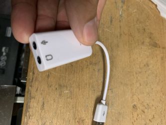 Usb sound adapter