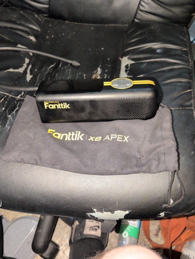 Fanttik X8 Apex Air Compressor Pumps Up Your Tire 2x Faster