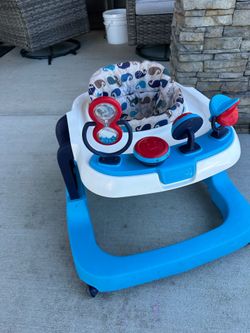 Safety 1st Ready Set Walk! DX Developmental Walker