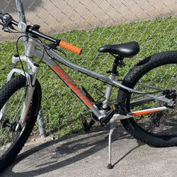 Specialized Riprock 24” Kids Bike