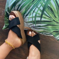 Beautiful Wedges🖤