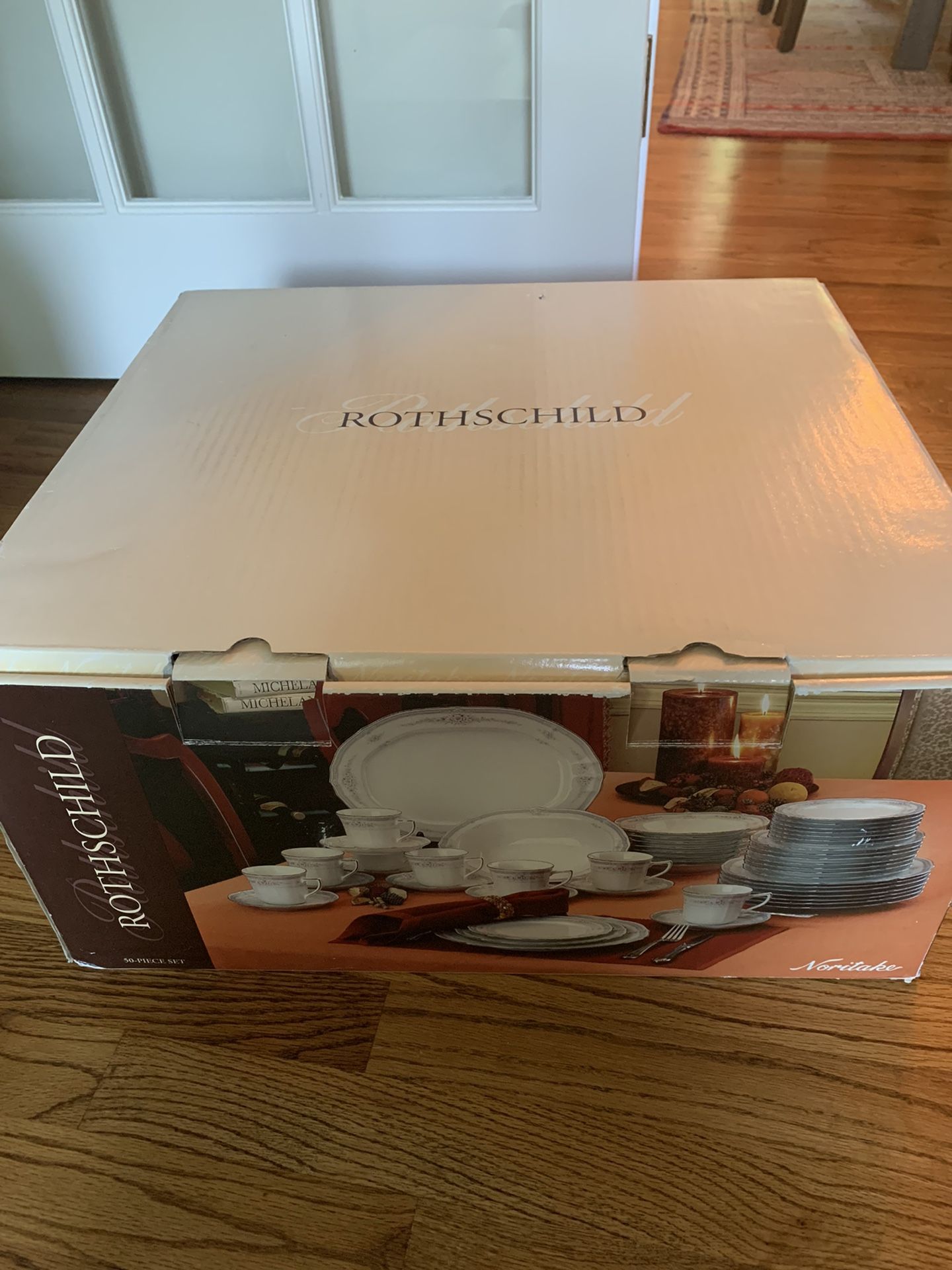 Noritake Rothschild 50 Piece China Set - Service For 8