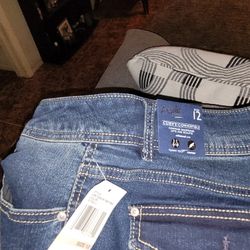 Brand New Ladies Jeans 