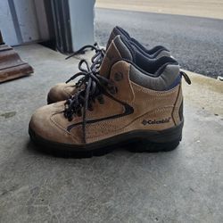 Columbia Summit Mid Hiking Boots Women’s 7.5 Brown Waterproof Trail Outdoor