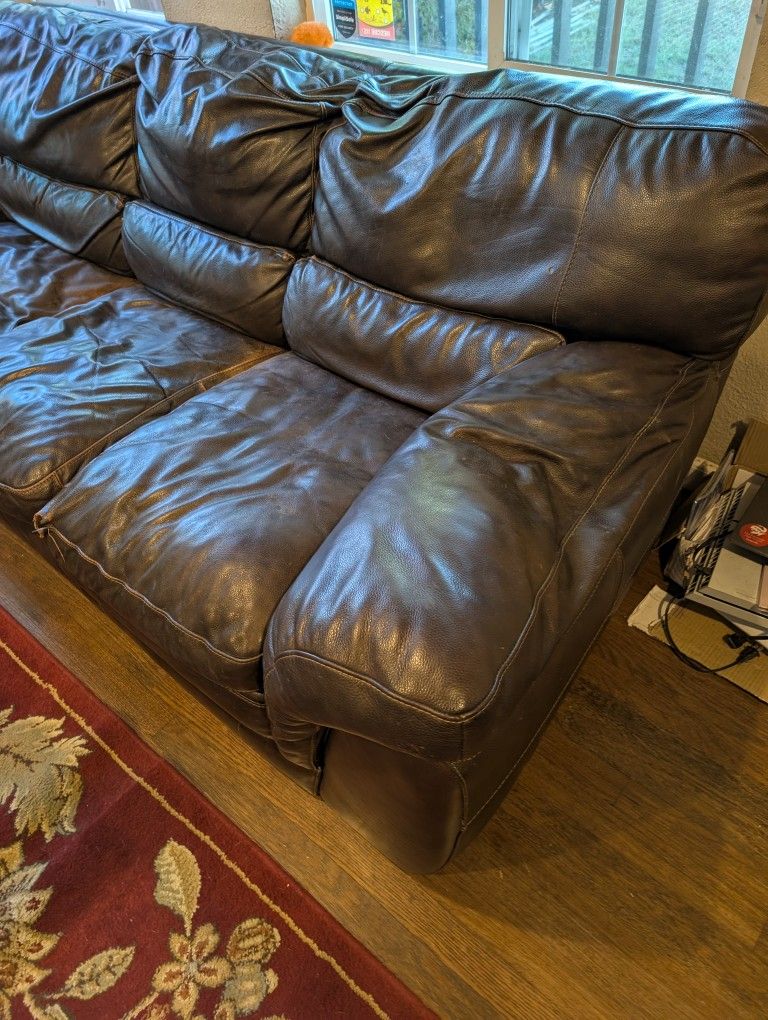 Free Leather Couch Located In San Jose